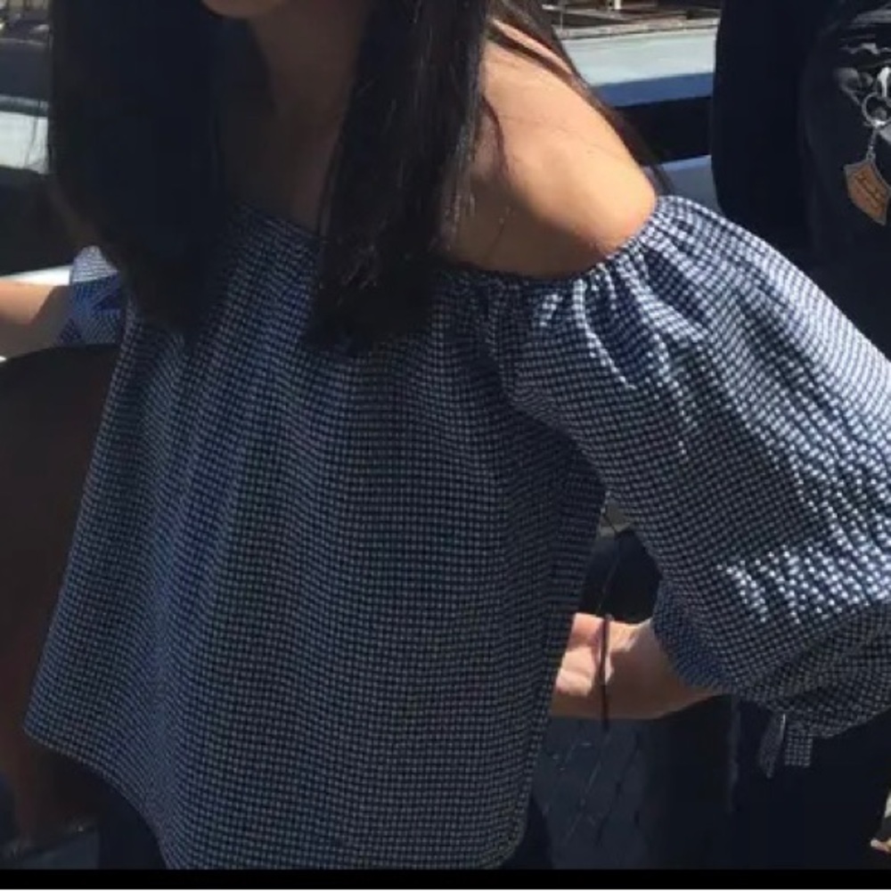 Gingham off the shoulder top!